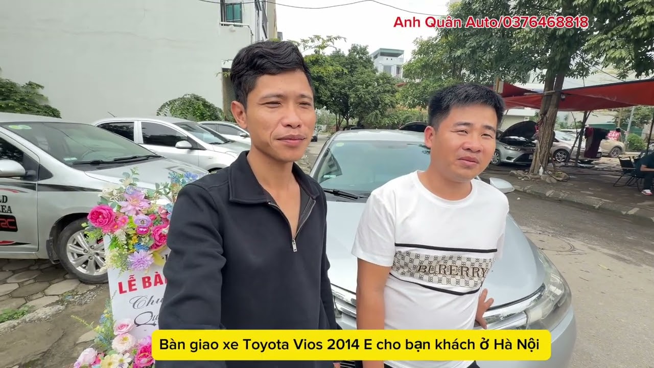 Bàn giao xe Toyota Vios 2014 E cho bạn khách ở Hà Nội theo dõi kênh đã lâu 