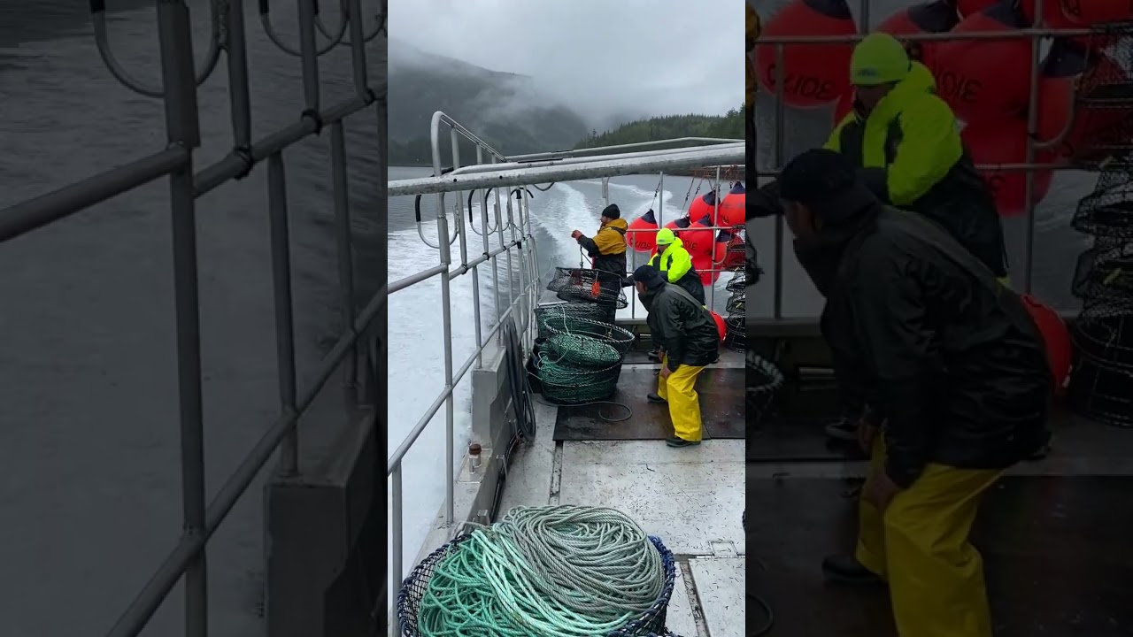 Setting 10 PRAWN Strings at 30 Knots 🦐 Opening Day CHAOS (Full Video) 