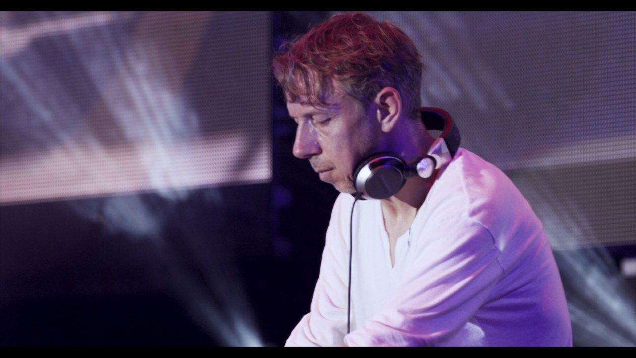 Gilles Peterson live at Singapore Jazz 2017 (4K)