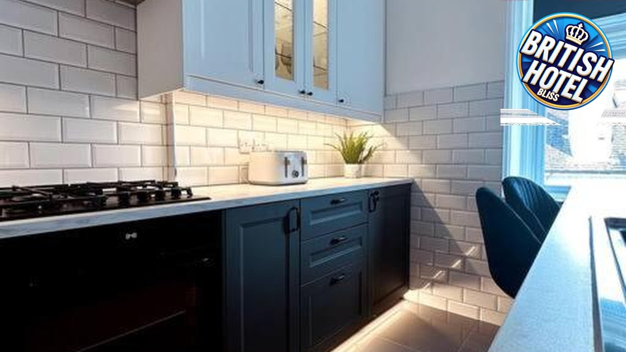 The Retreat - Large Luxury Apartment, Two Mins From Beach | United Kingdom 🛏️