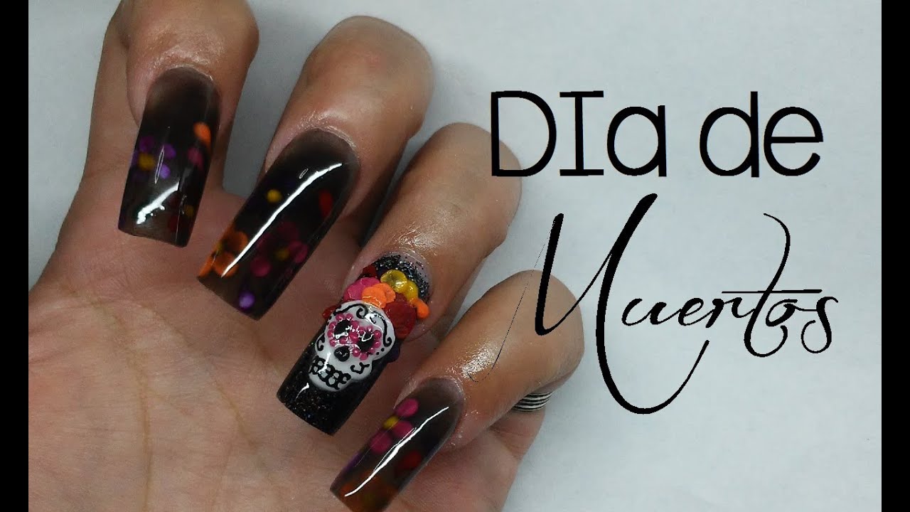 Diseño de uñas acrilicas ((DIA DE MUERTOS))