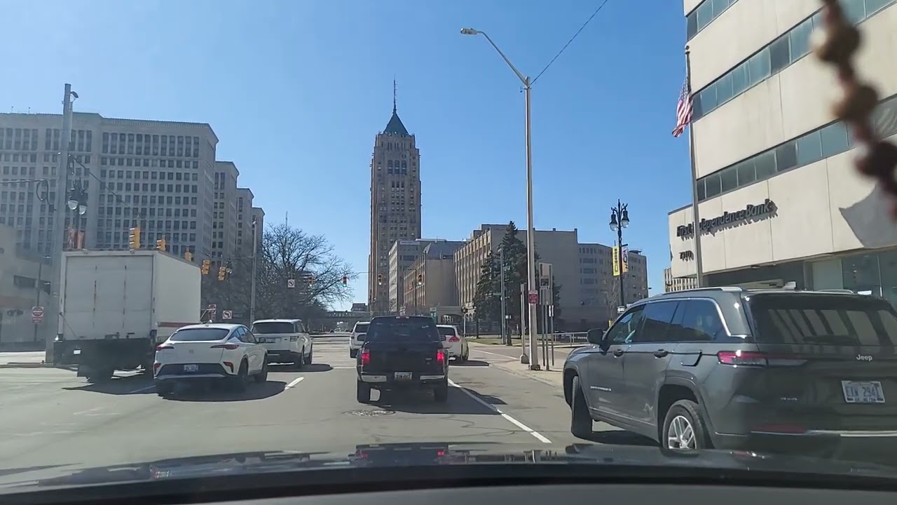 Driving to #Fischer Theatre #Detroit to watch #OUTSIDERS 3/8/26