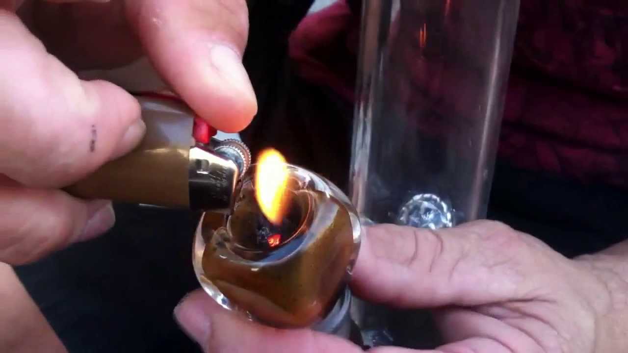 Quick Bong Sesh