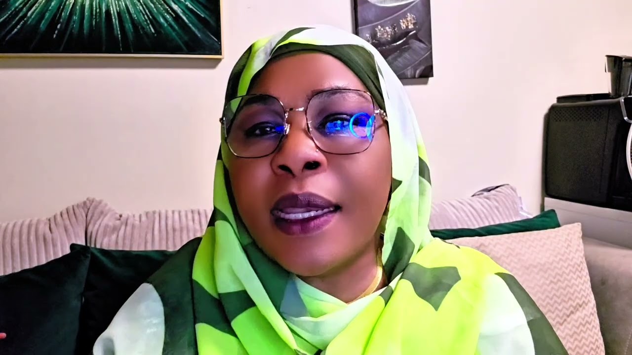 حاليا البت ماعندها هوية ومافي راجل راضي يرتبط بيها