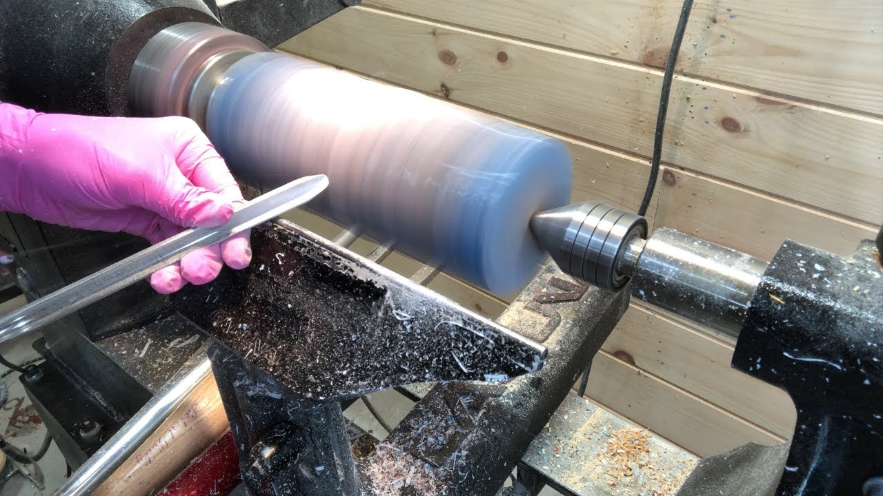 Woodturning a Banksia Pod in Resin
