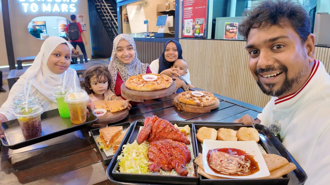 අද අපි කන්න ආවා FUSION FOOD COURT DEHIWALA එකට - Sri Lanka Food - Vlog 