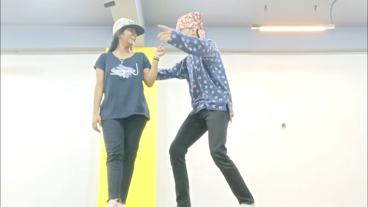 Somewhere in america remix(Les Twins) freestyle by(Mousam and Anterjeeta)🥰