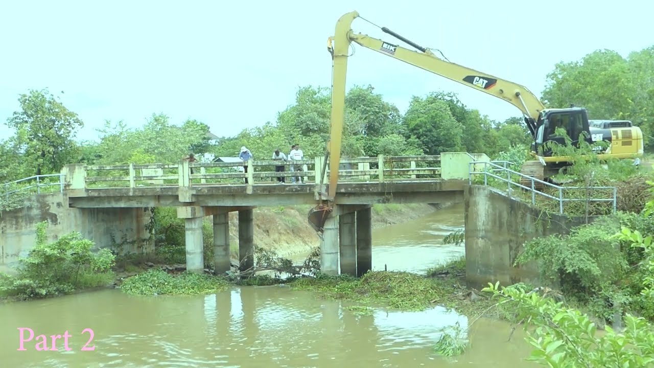 Beaver Removal Weed Planting Floating Plants and Mud in 35km Canal .#2