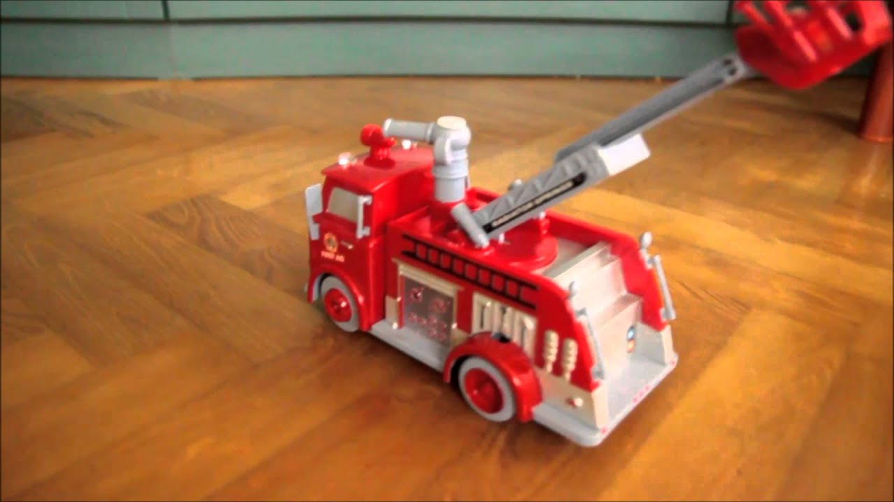 BUBBLE FIRE ENGINE hasicske auto pri jizde vypousti bublinky minimoToys