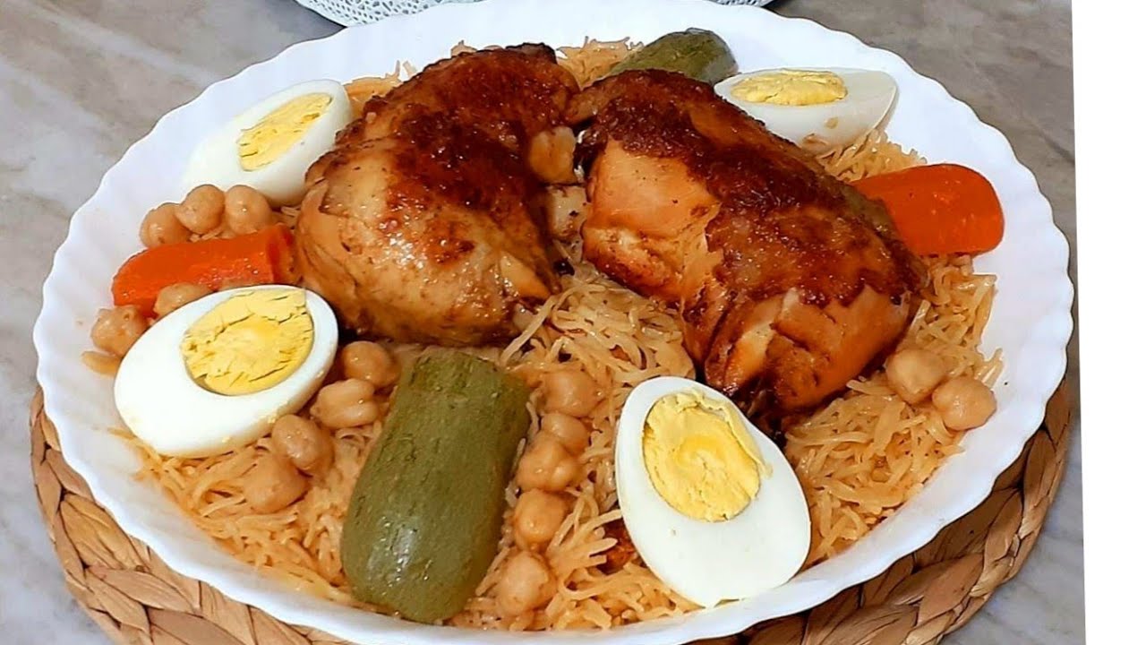 رشتة صوص حمراء بالدجاج تهبل بنينة😋👌
