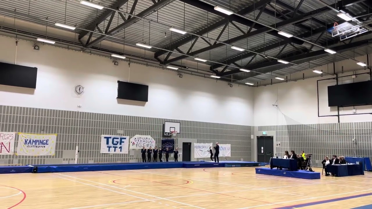 Norrtälje GF TG32-röd rikstrean 2025 Tumbling