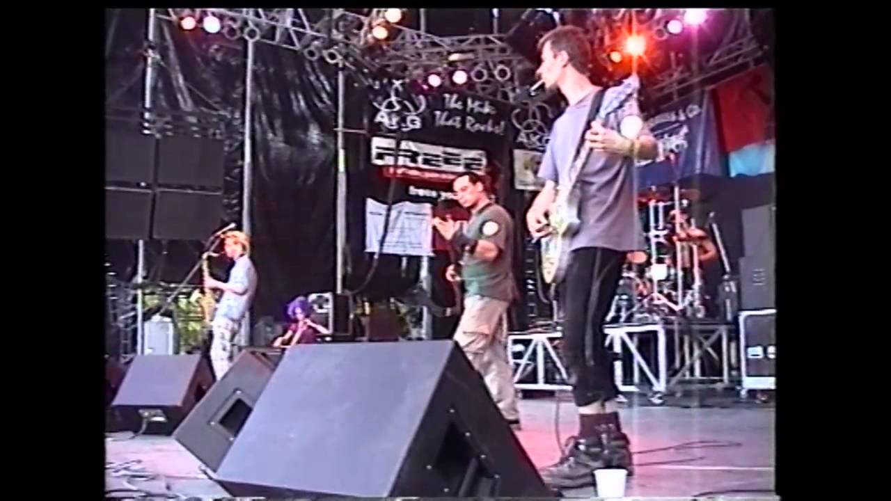 M&aacute;sf&eacute;l - 1998. augusztus 6. - Sziget fesztiv&aacute;l, nagysz&iacute;npad