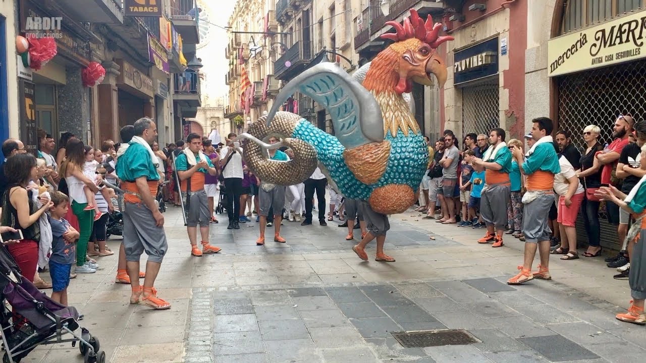 El Tomb del Poble (Sortida) - Cercavila de Gegants - Festa Major Sant Joan 2018