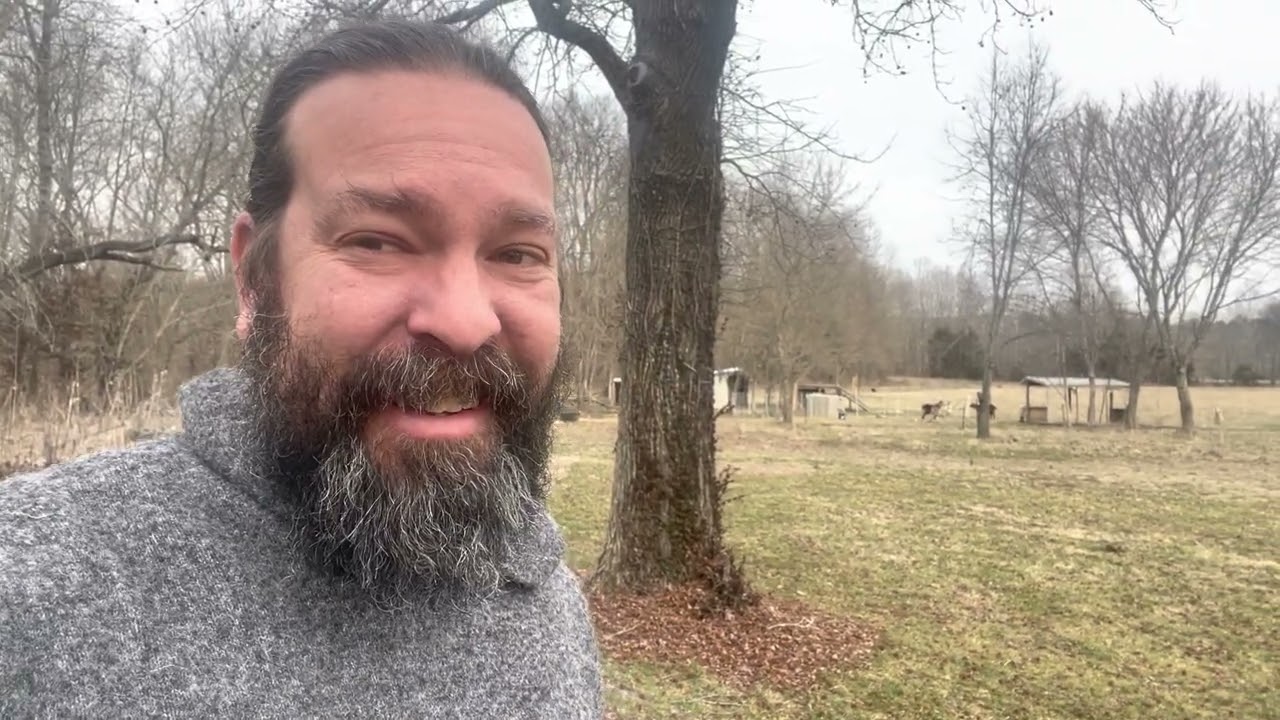How I introduced a new goat to my herd - Sable's first weekend