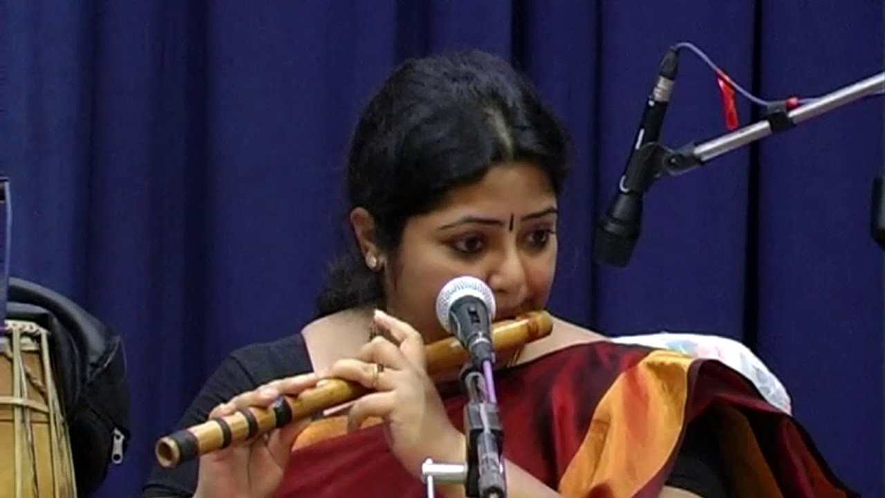 Smitha Srikiran Chinnanchirukiliye