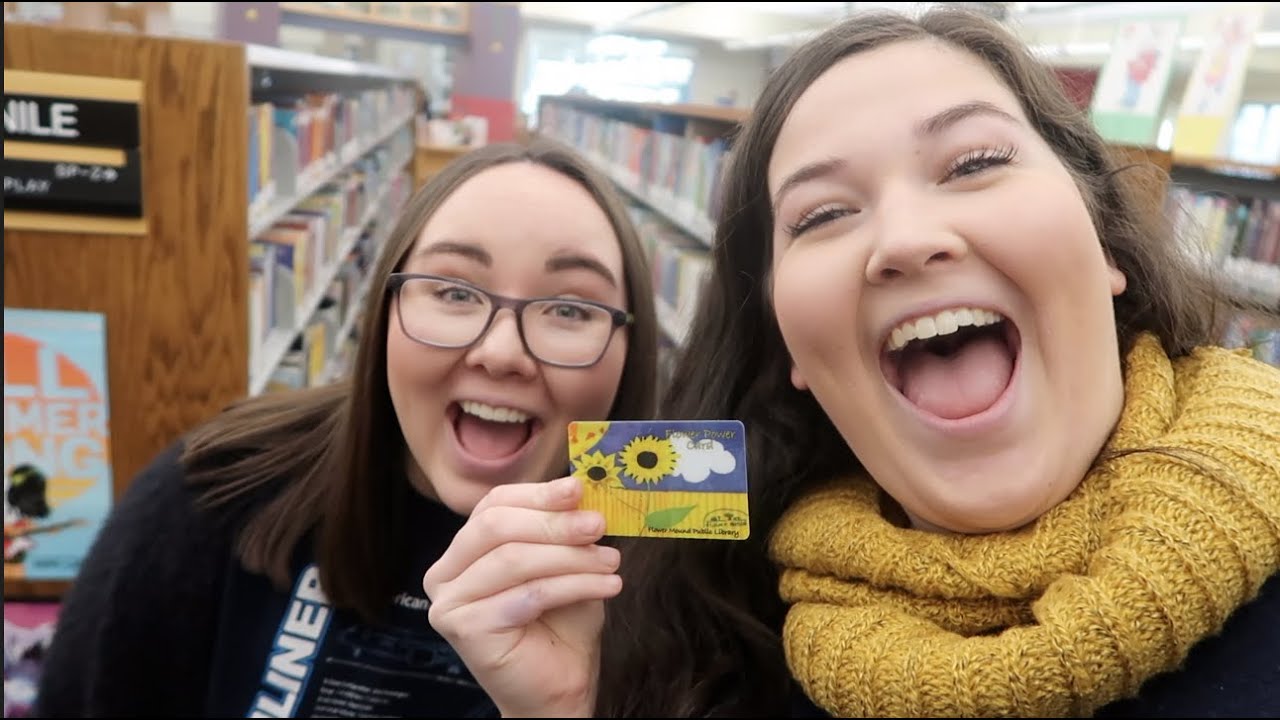 getting a library card! | vlogmas #21