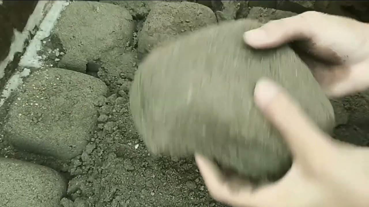 ASMR damp texture charment floor crumbling super satisfying video