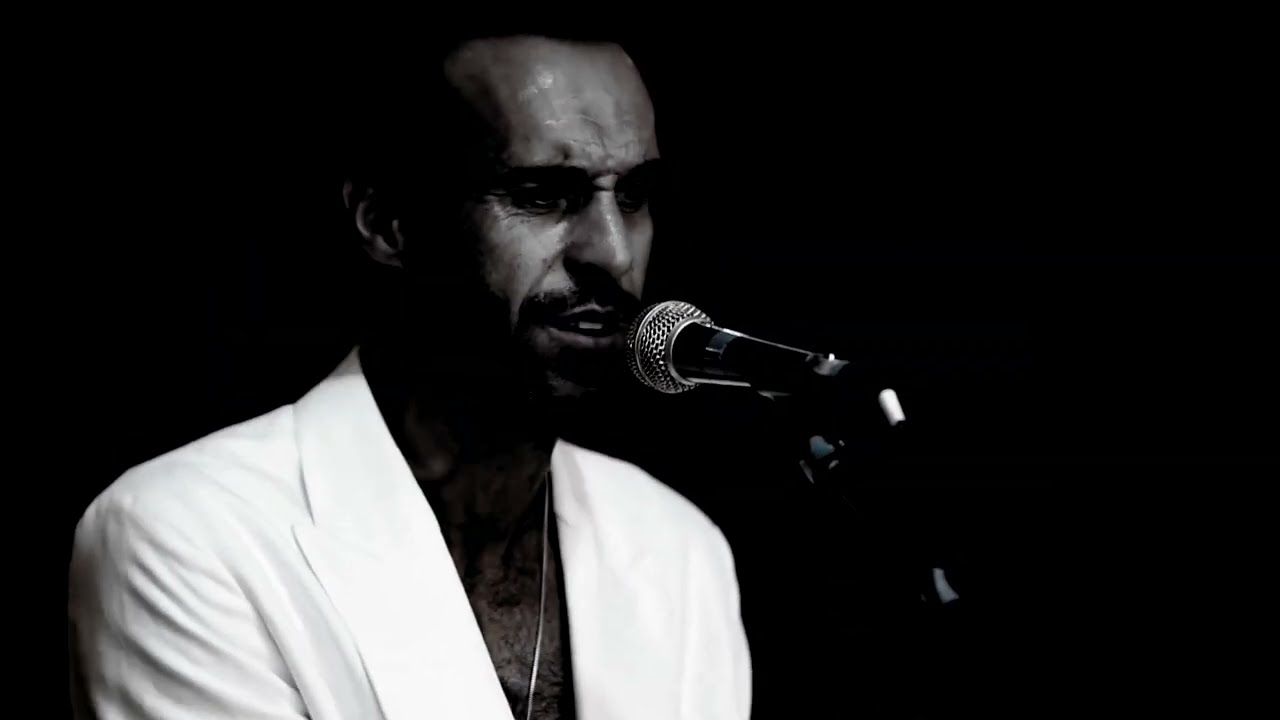 GITANO DE PALO- PLATA O PLOMO (Videolyric)