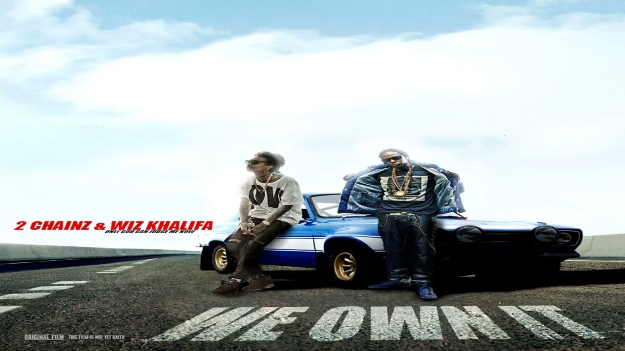 Wiz Khalifa & 2 Chainz- We Own It (Arena Effect)