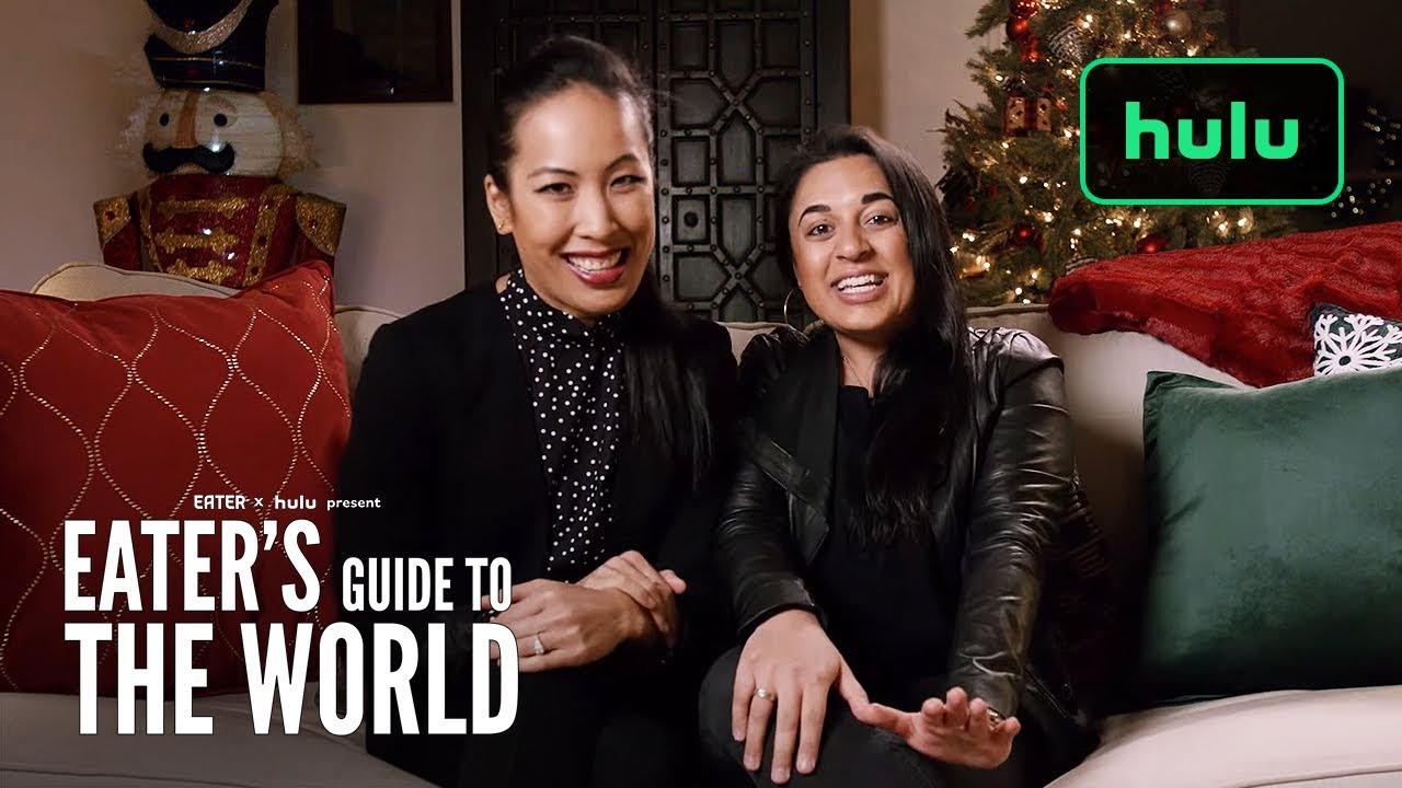 Happiest Season - Surprise Proposal (Featurette) | Hulu