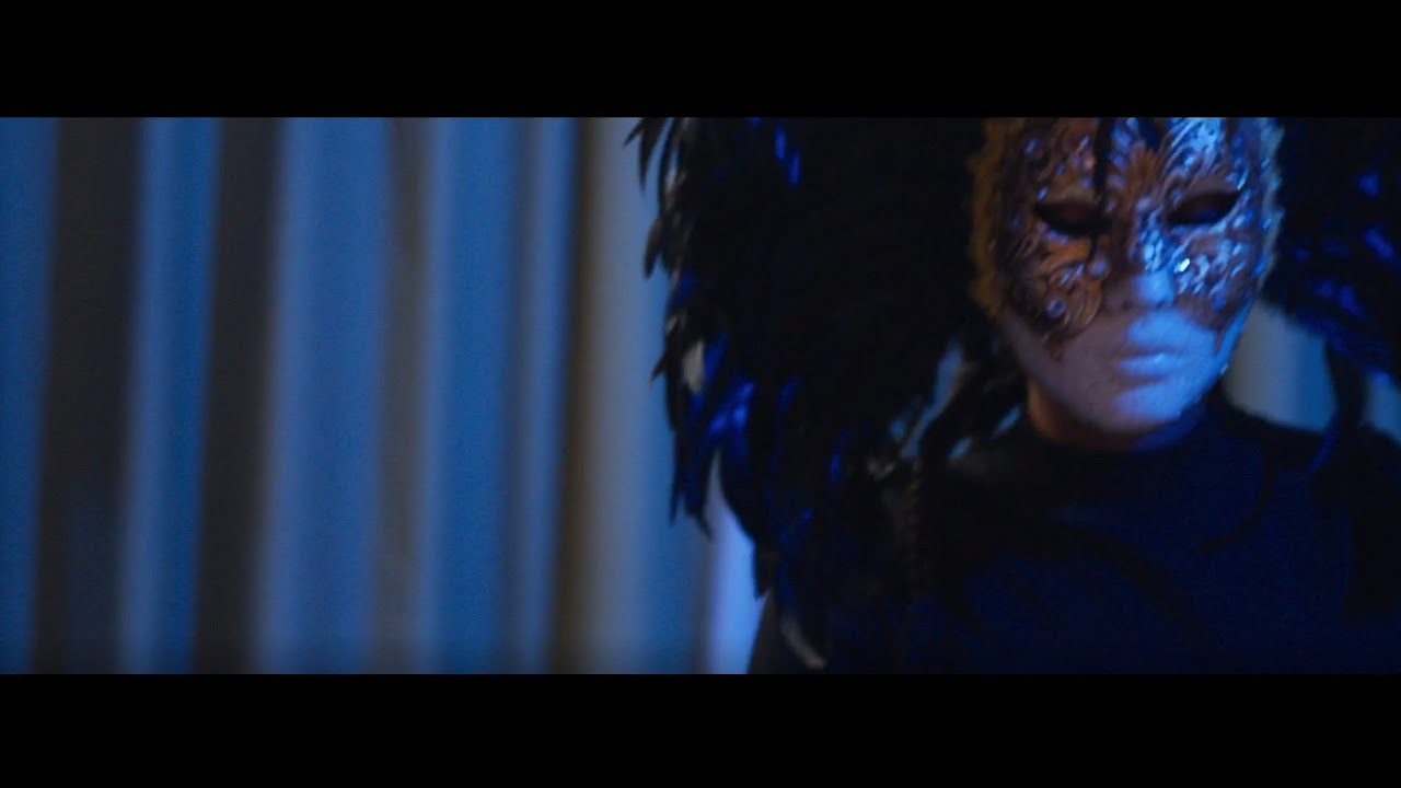 Queen Of The Carnival - Til Schneider Band (Official Music Video)
