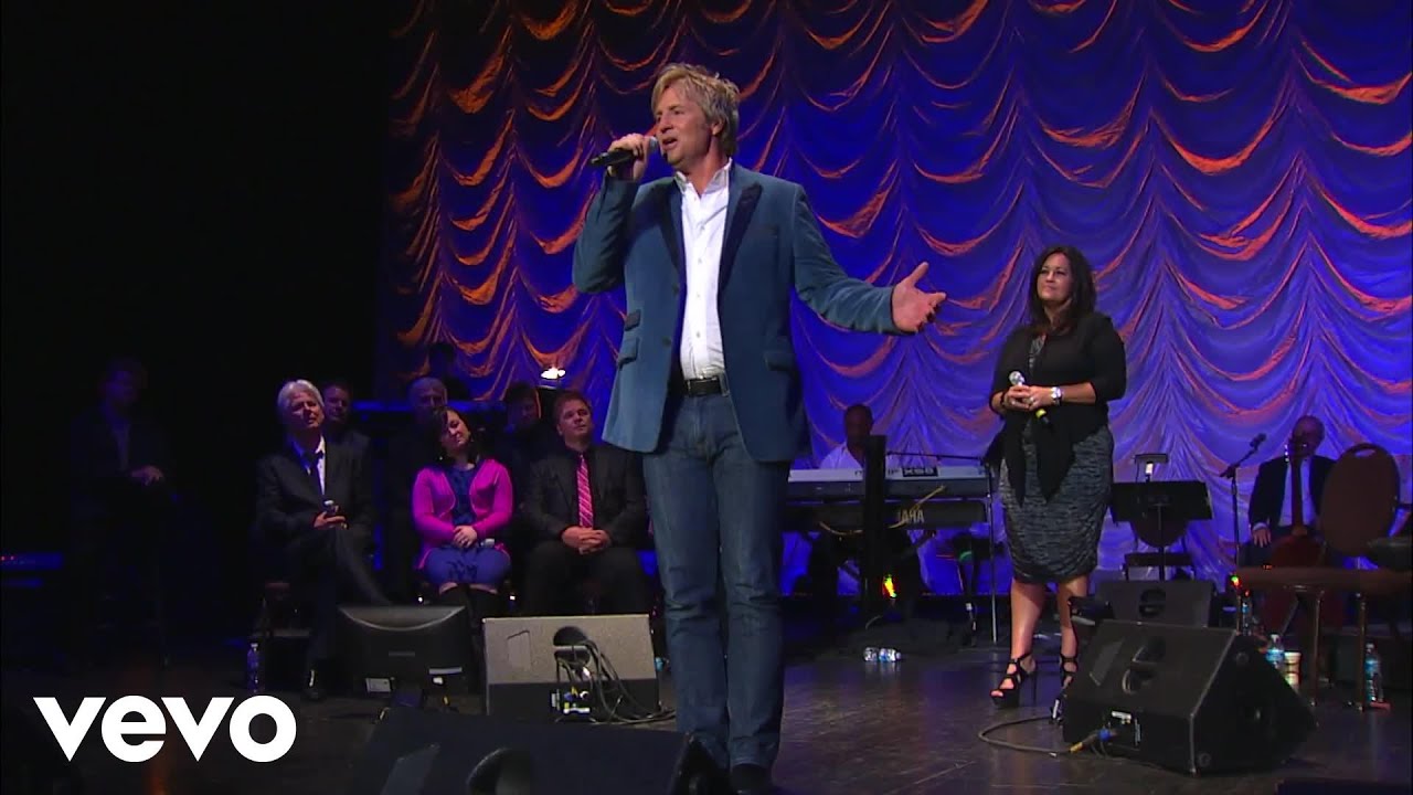 Reggie & Ladye Love Smith - You Raise Me Up (Live) ft. Reggie & Ladye Love Smith