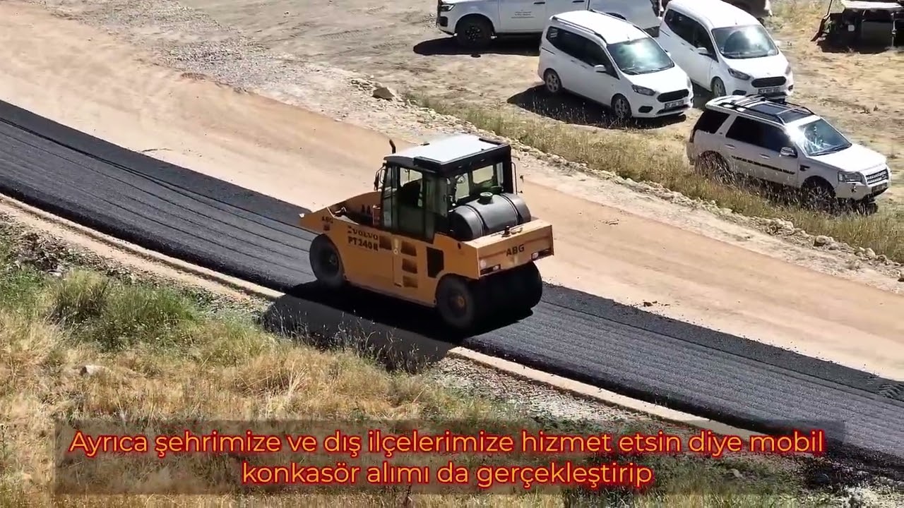 Tunceli&rsquo;de 6 K&ouml;y Yolu İlk Defa Sıcak Asfaltla Tanışıyor!