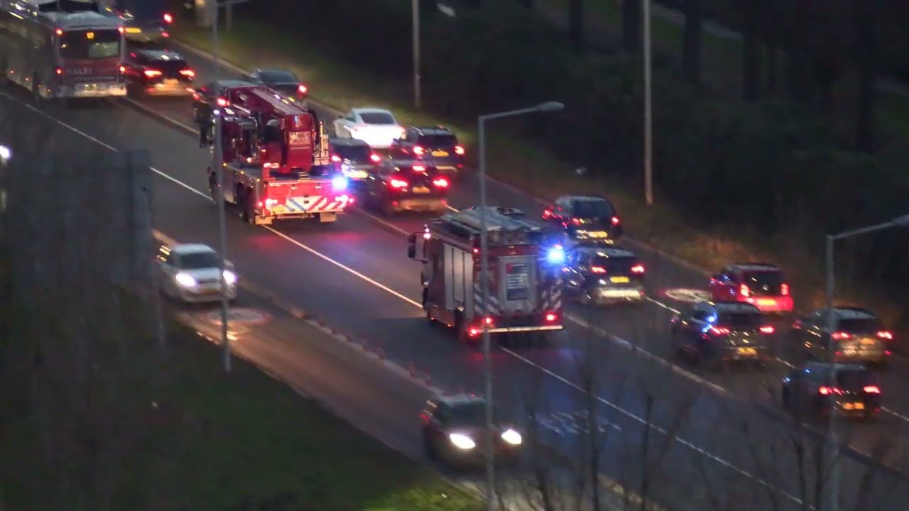 #Politie en #Brandweer 17-1151 17-1131 onderweg schoorsteenbrand #Krimpen aan den IJssel #gemkadij