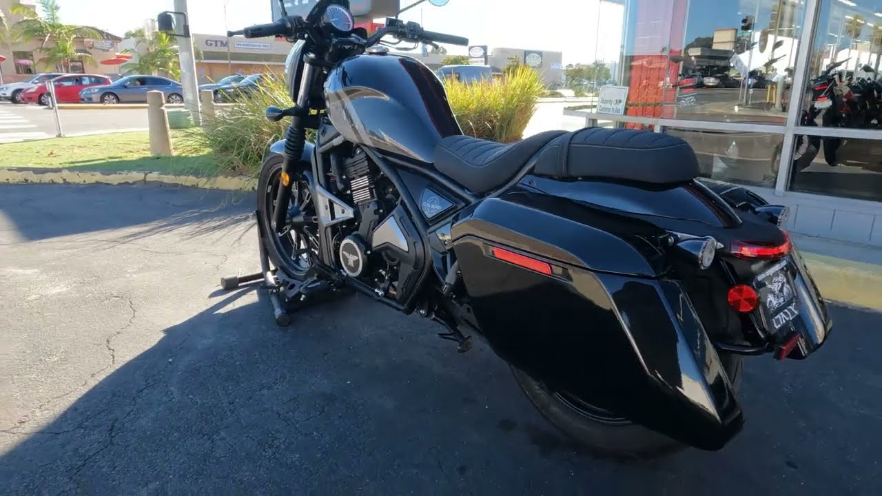 2025 Moto Morini Calibro 700 | Walk Around, Start-Up & Sound Clip