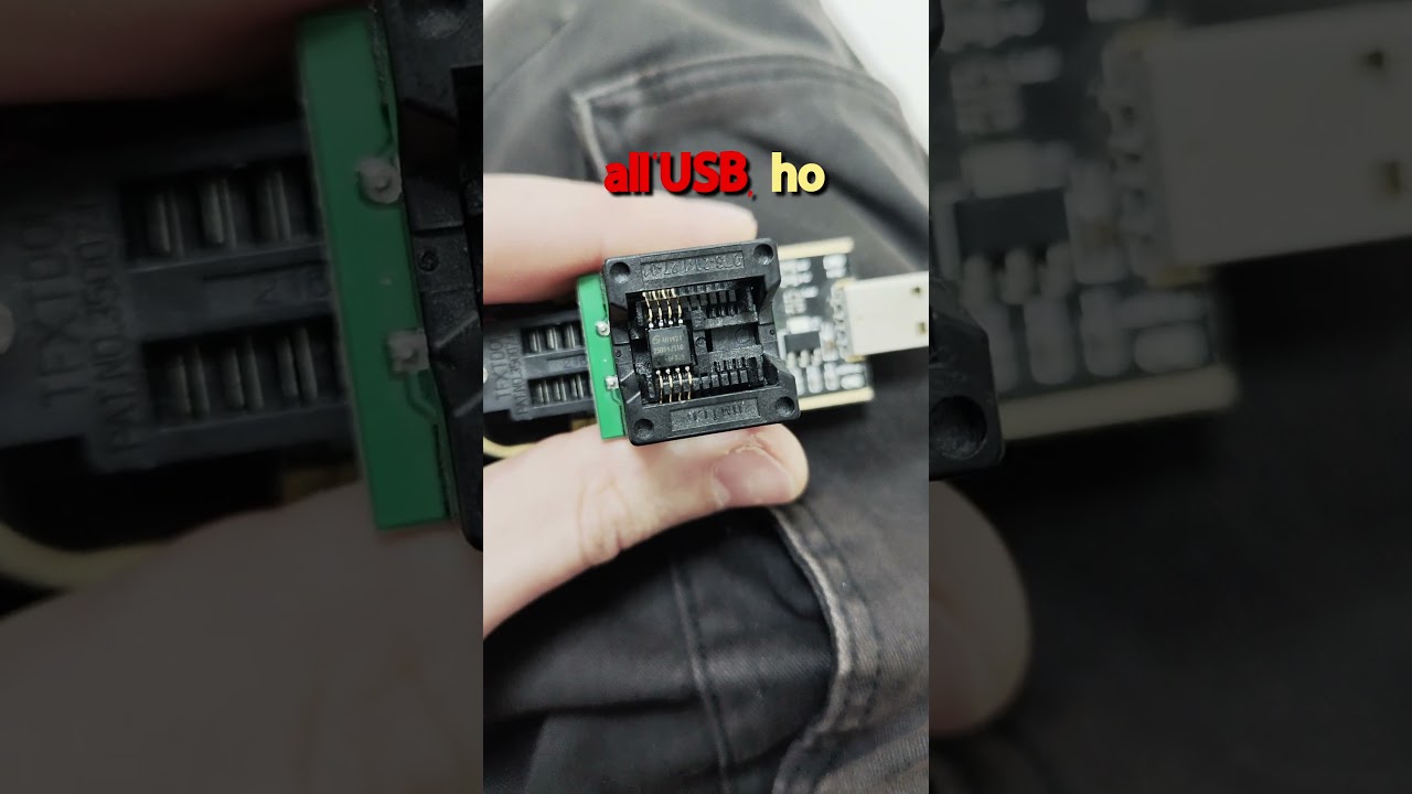 Ho Riparato un CLIENTE che ha portato un NOTEBOOK! si accende e si spegne 