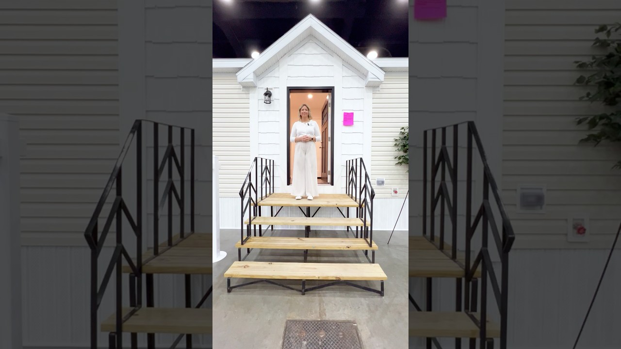 MODERN 3 beds, 2 baths- this is the Aspire 3260H32207 (AKA the Timberlake)