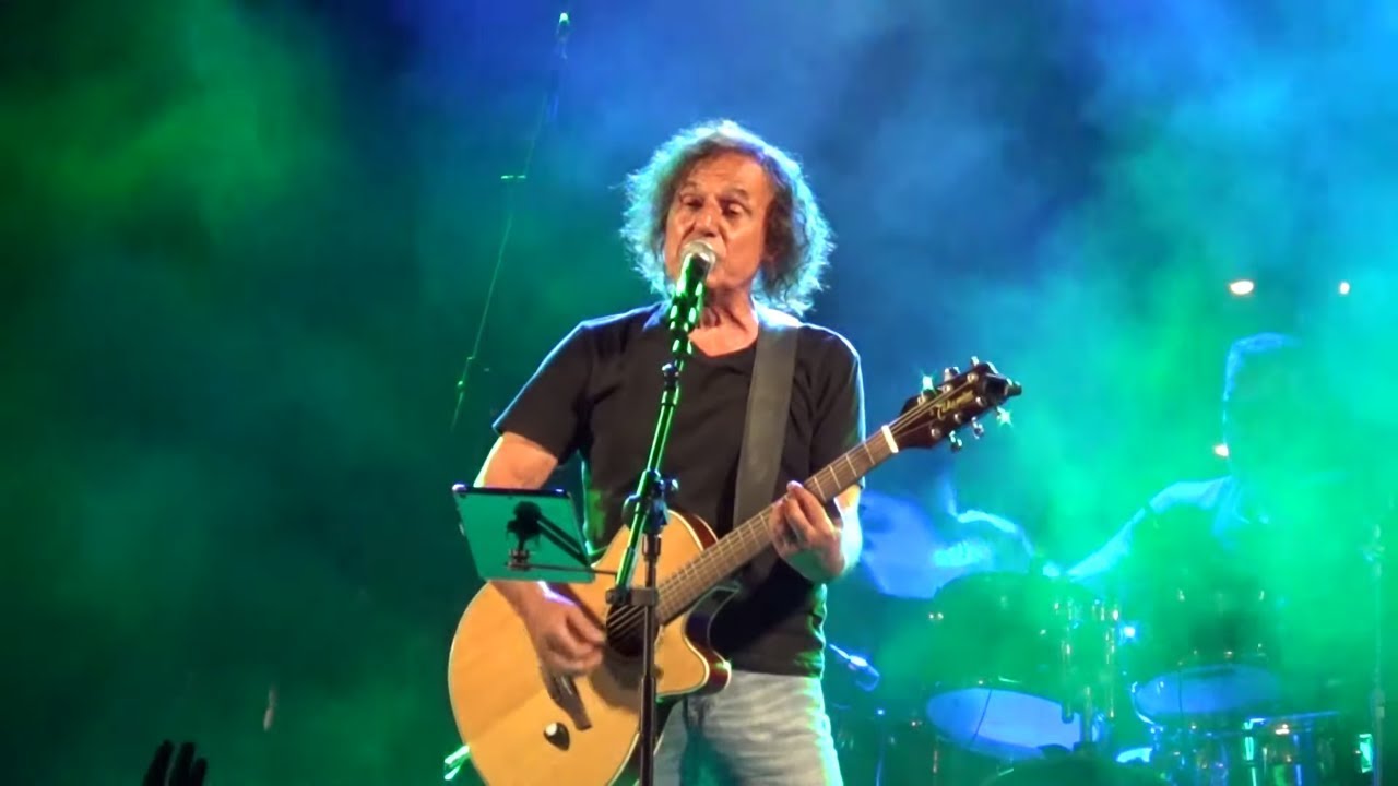 Βασίλης Παπακωνσταντίνου - Γιουσουρούμ - Official Video Live Καλοκαίρι 2019