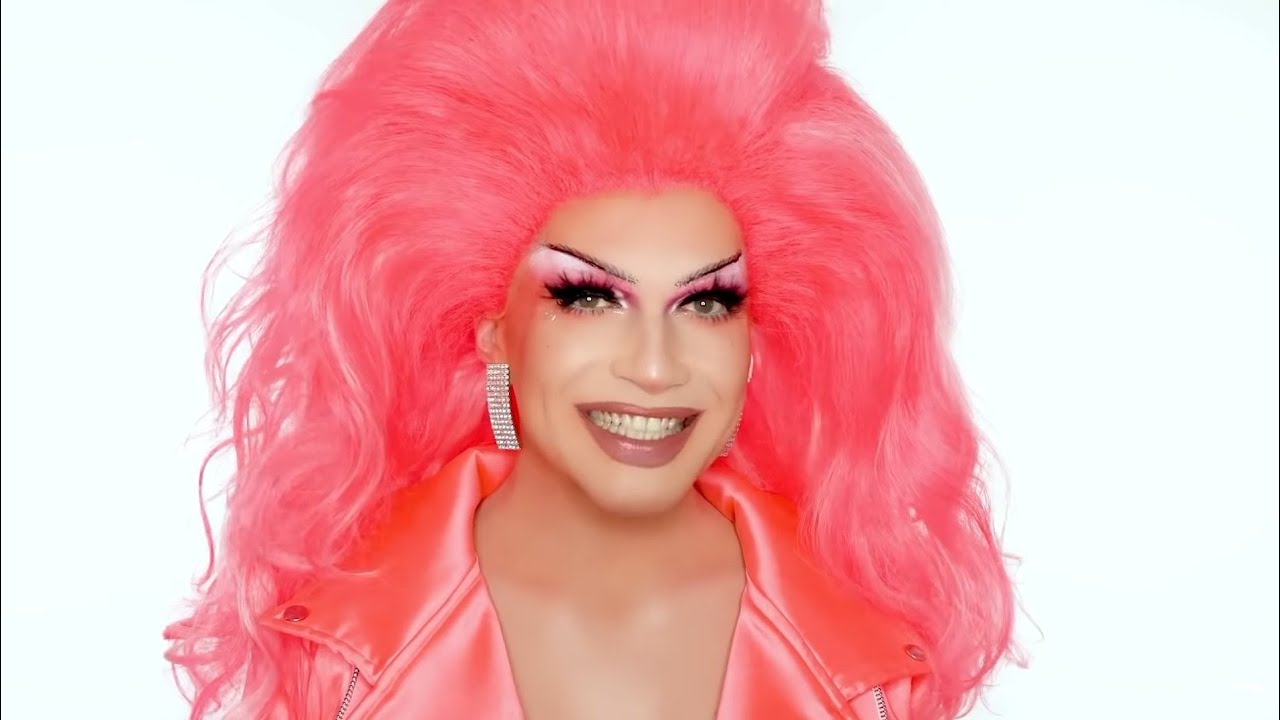 rosé's makeup tutorial being chaotic