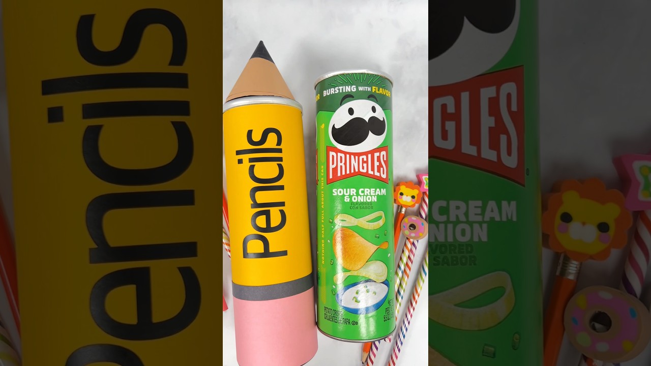 Upcycled Pringles Pencil Container #pringles #upcycled #upcycledcrafts