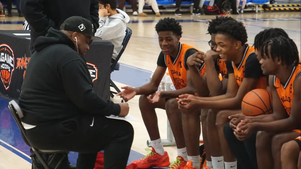 HOLLOW TIGERS 8th Grade vs LEVEL UP  (11/16/24)