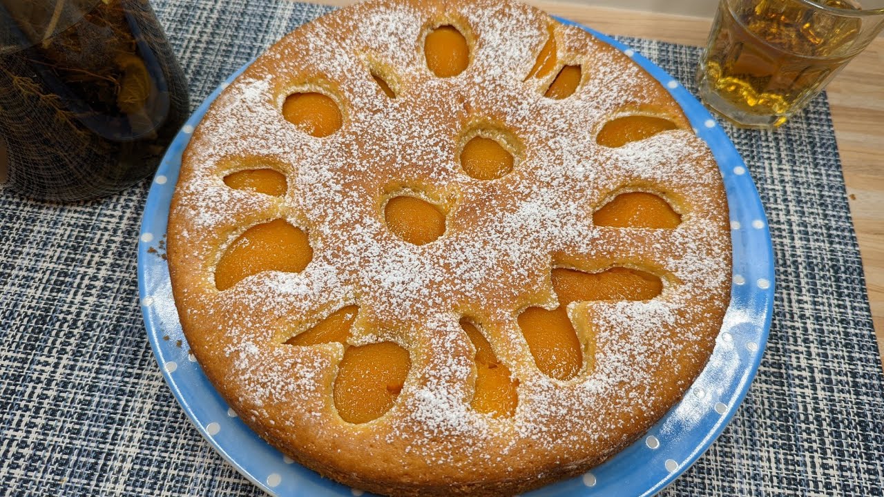 Luftiger, sehr leckerer Pfirsichkuchen! Einfach und so k&ouml;stlich! Kuchen Rezept