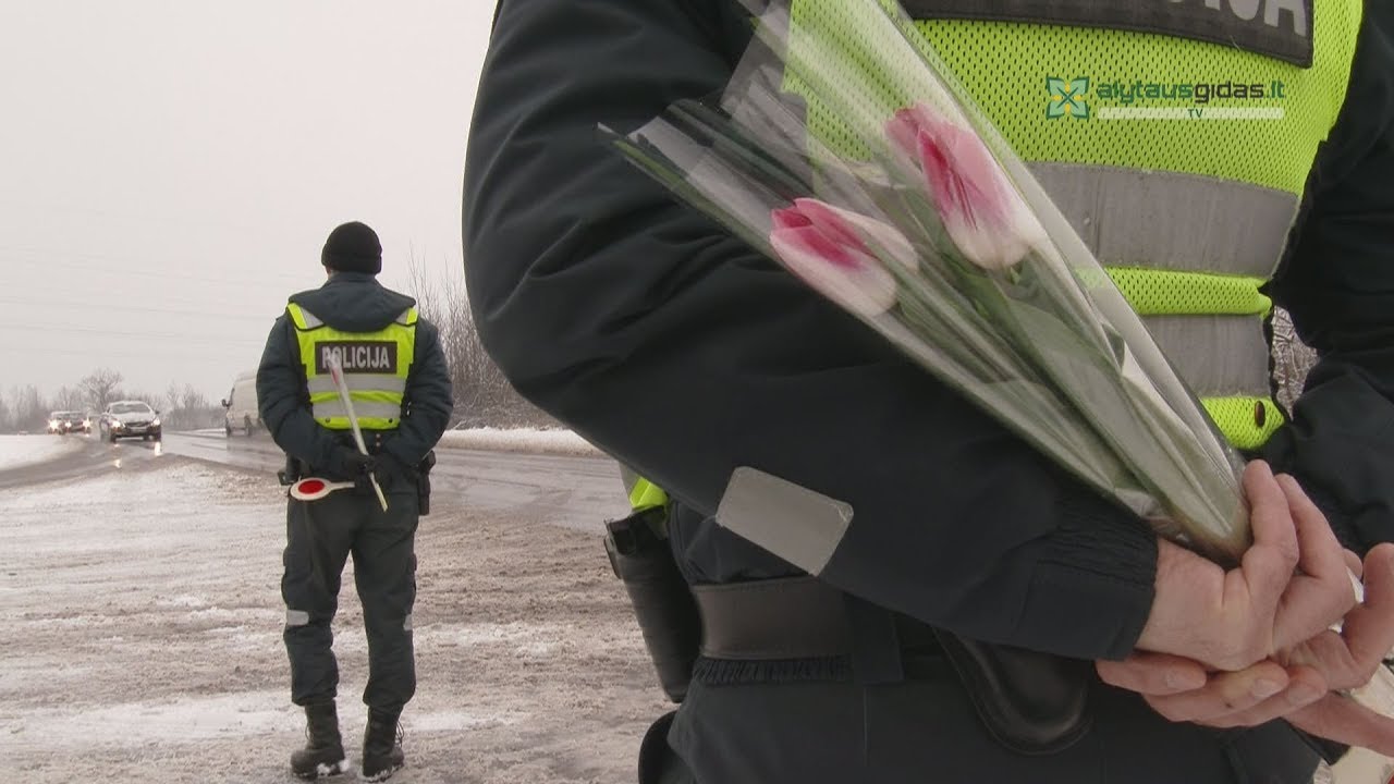 Policija stabdė tik moterų vairuojamus automobilius