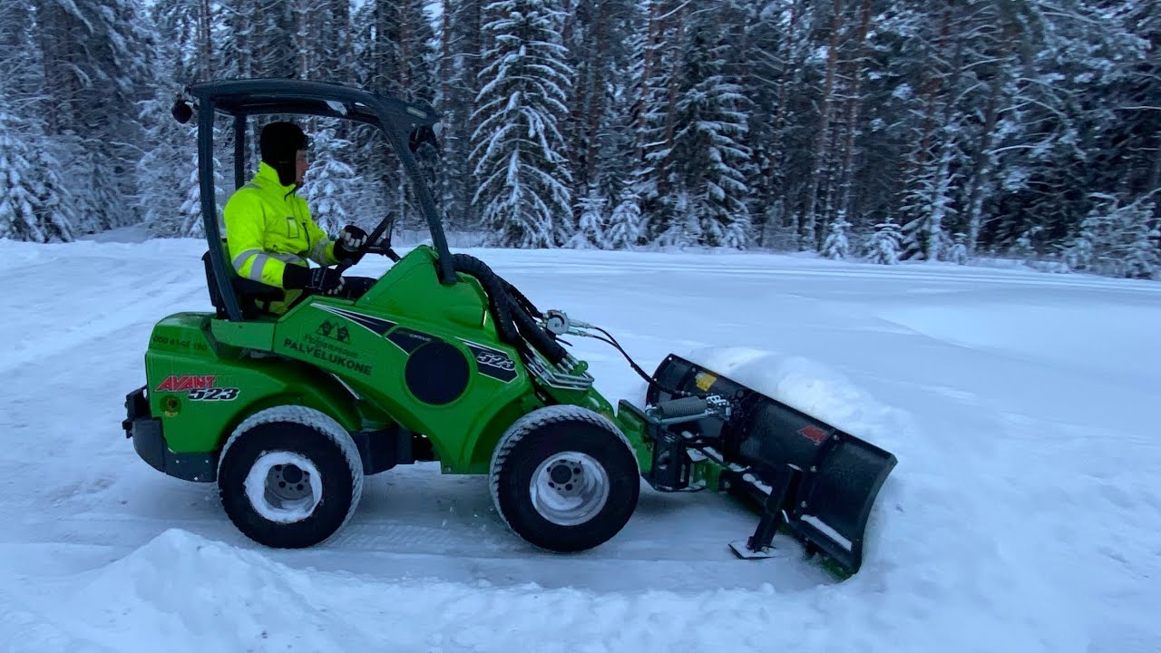 AARTEITA JA LUMITÖITÄ | AVANT 523