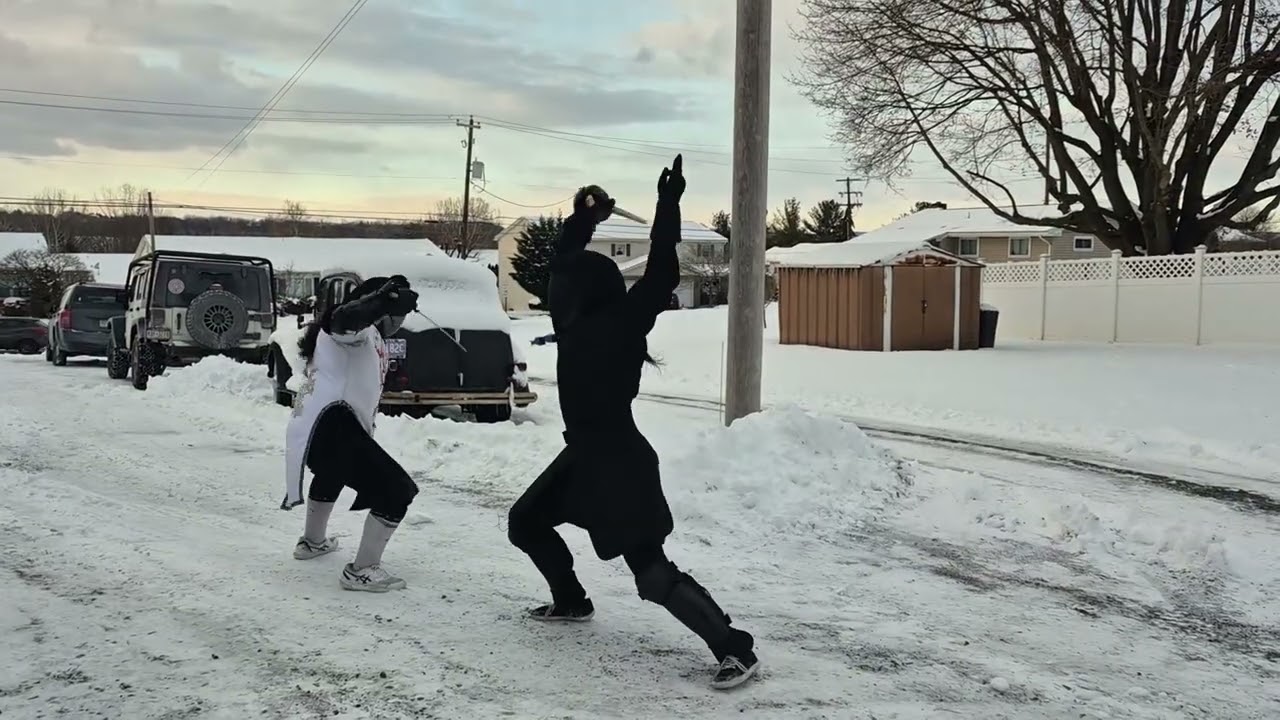 Jianfa fencer fights real Chinese Person