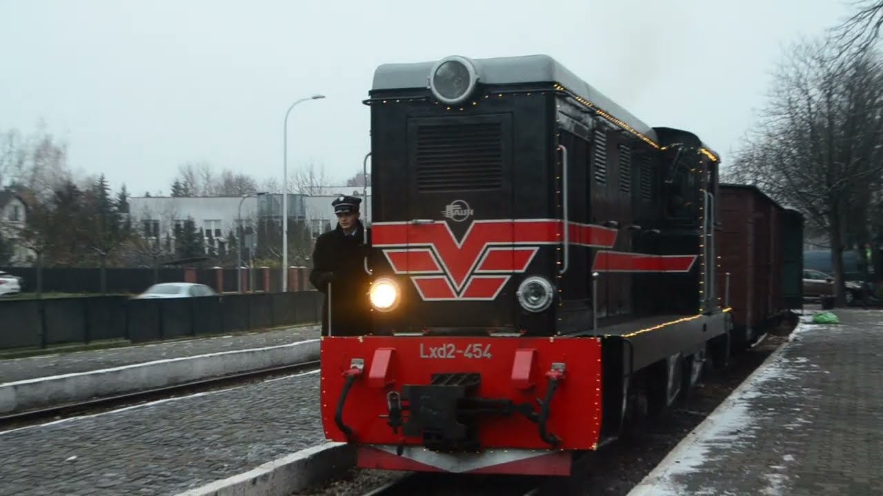Manewry Lxd2 454 na stacji Piaseczno Miasto