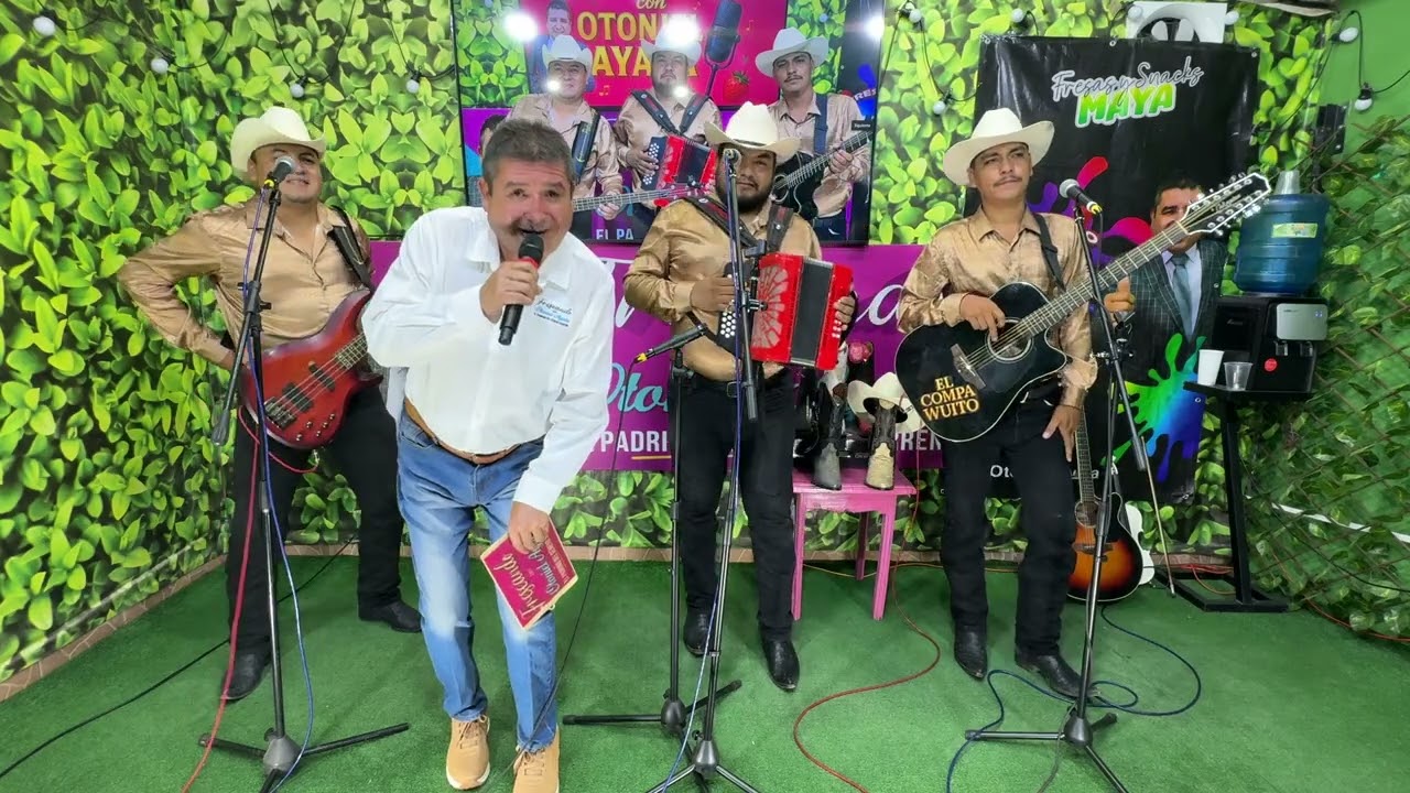 Amigueños de Sinaloa en Freseando con Otoniel Ayala 