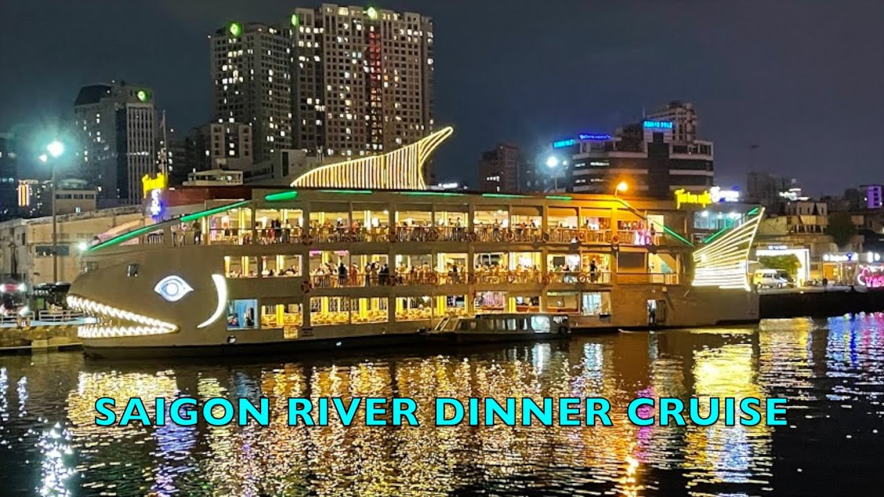 🇻🇳 Saigon Princess Dining Cruise / Hotel Continental / War Remnants Museum [Southeast Asia, Ep. 11]