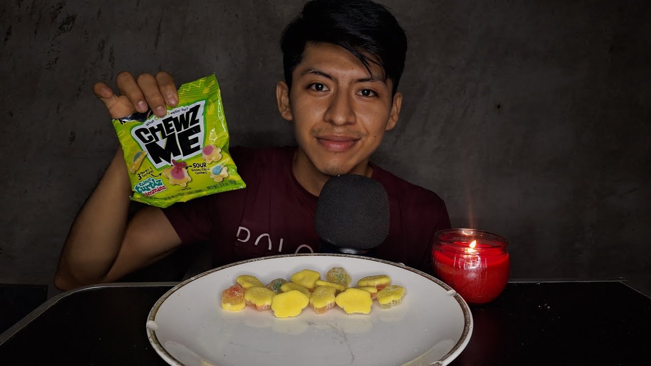 ASMR COMIENDO GOMITAS ACIDAS ✨️