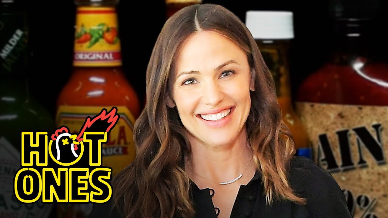 Jennifer Garner Says “Golly” While Eating Spicy Wings | Hot Ones
