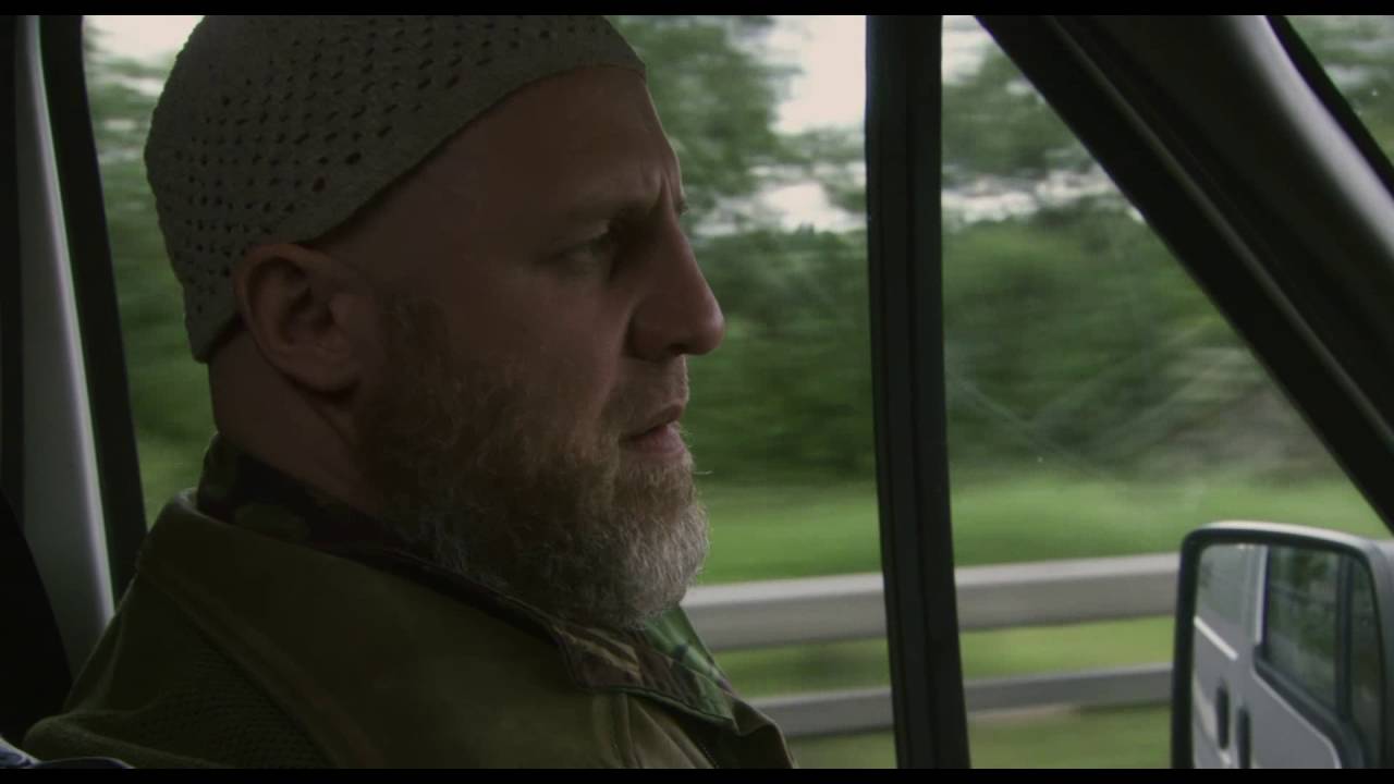 Four Lions (2010) - Car singing scene (Dancing in the moonlight)