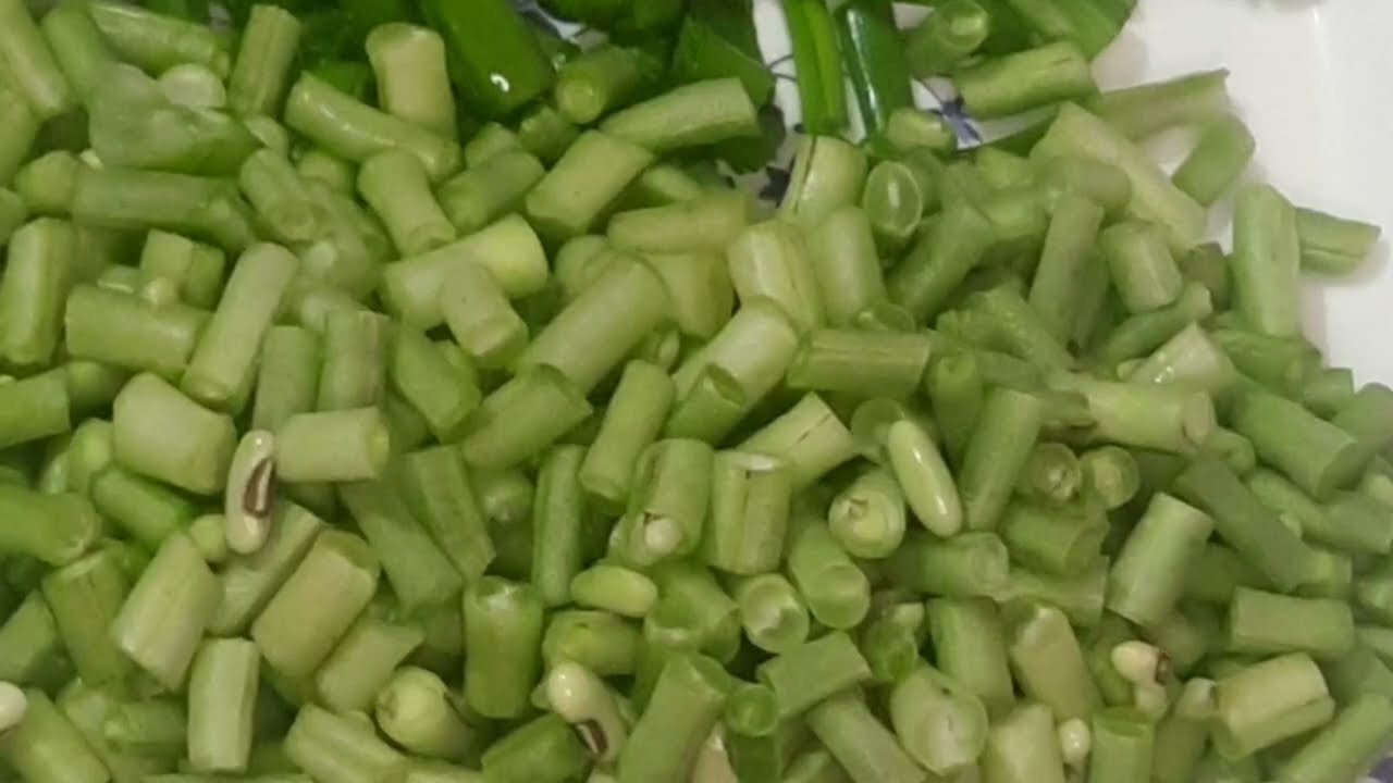 Flavorful Lobia Keema with Spring Onion | Step-by-Step Cooking..#Sadaf Recipes #viral recipe 👌💕