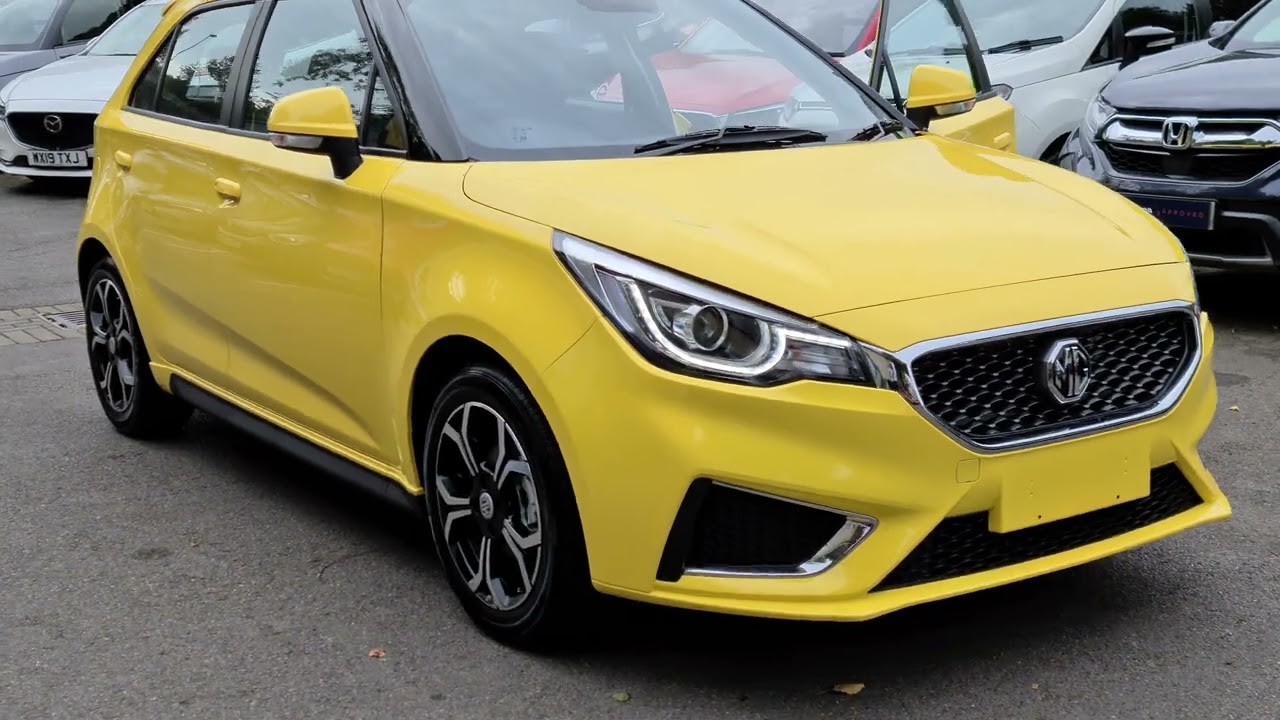MG MG3 EXCLUSIVE NAV HELLO YELLOW