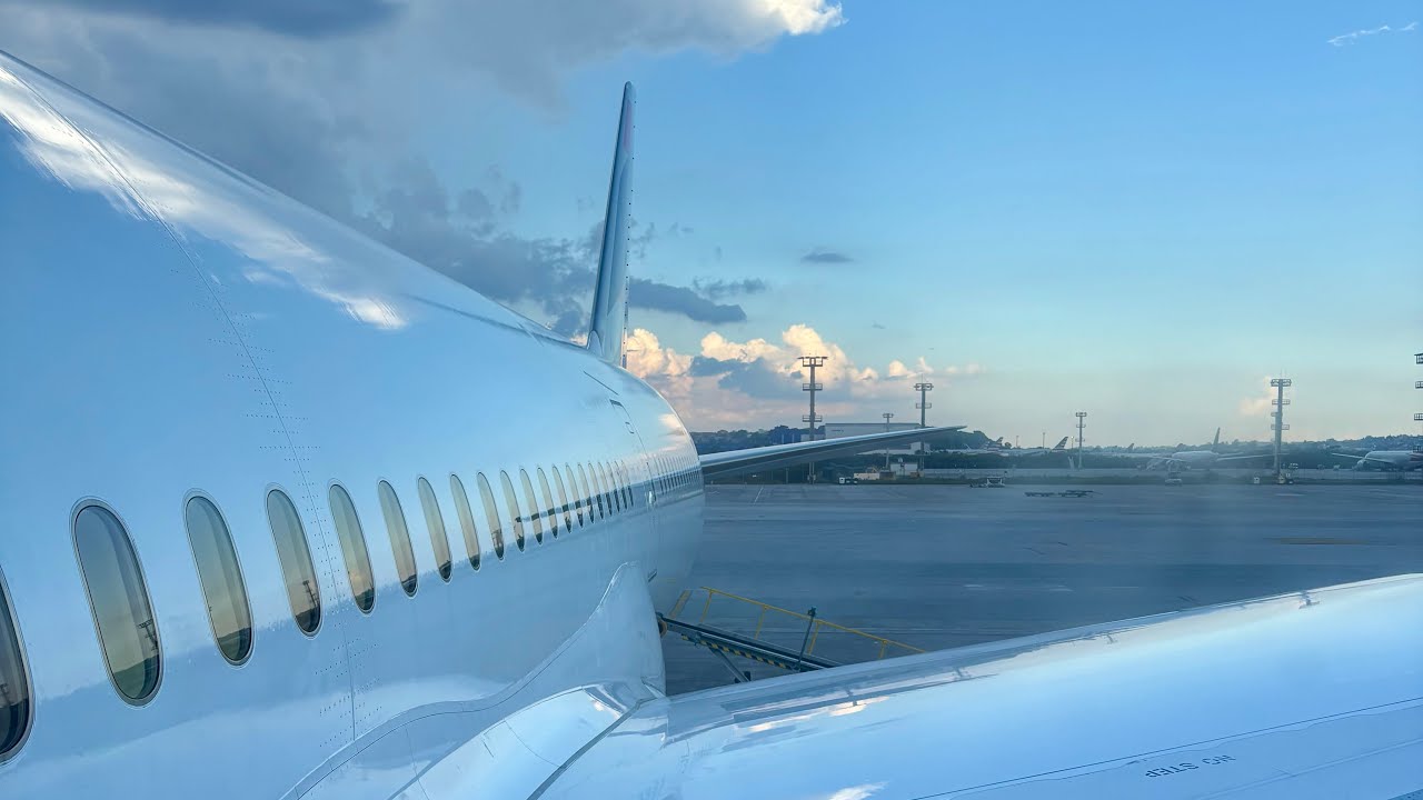 ✈️ As&iacute; es volar con LATAM a Europa: comida a bordo + llegada a Roma Fiumicino 🇮🇹