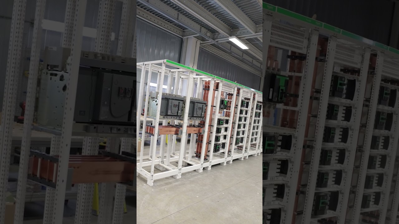 Kuad&euml;r Elektrik 2000A.  Forma: 4a