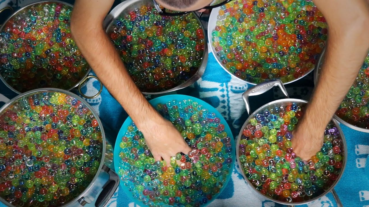 20,000 Water Beads Play for ASMR | Squishy Sounds